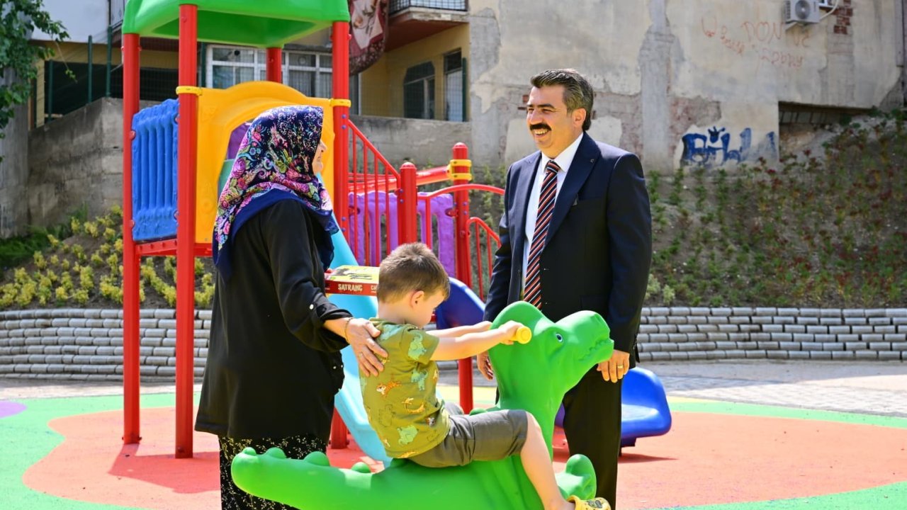 Yıldırım’da parklara yaz bakımı