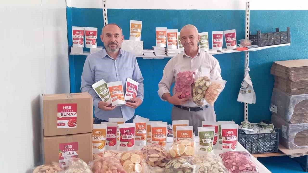 Develi’de kurutulan meyveler yıl boyu tüketiliyor