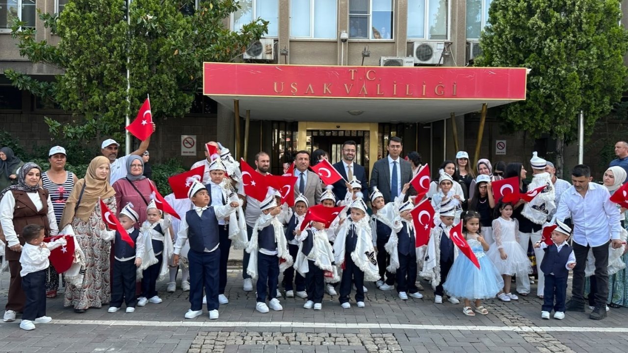 Uşak’ta toplu sünnet şöleni gerçekleştirildi