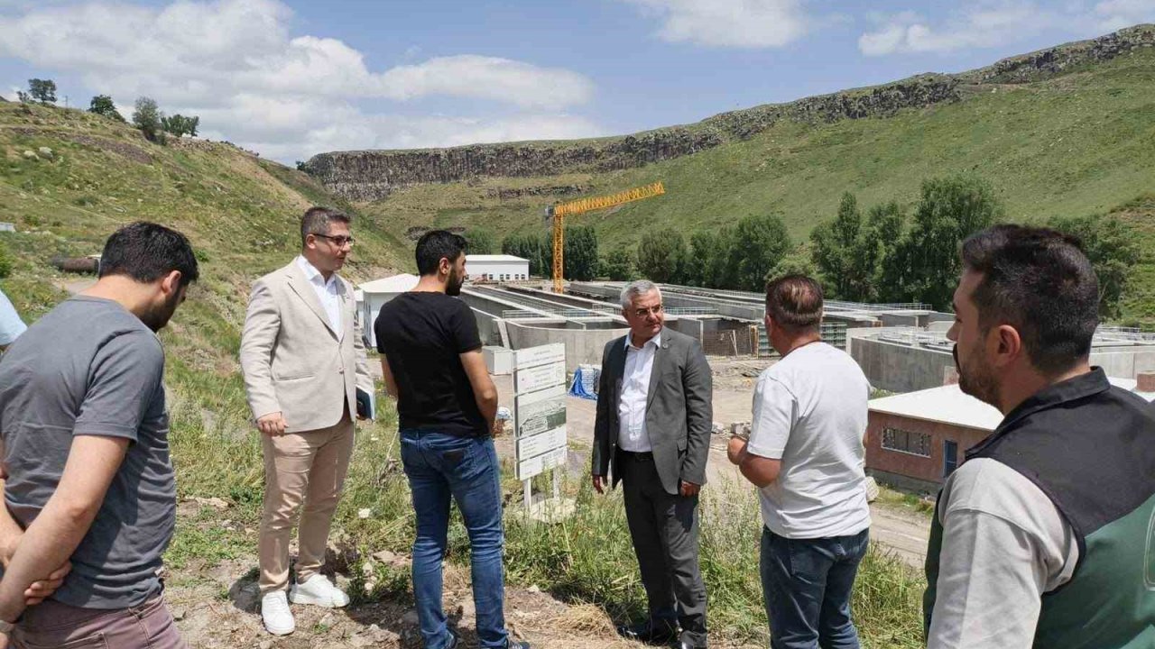 DSİ’den Kars’ta yatırımlara yakın takip: Atıksu Tesisi ve Kağızman Barajı yerinde incelendi