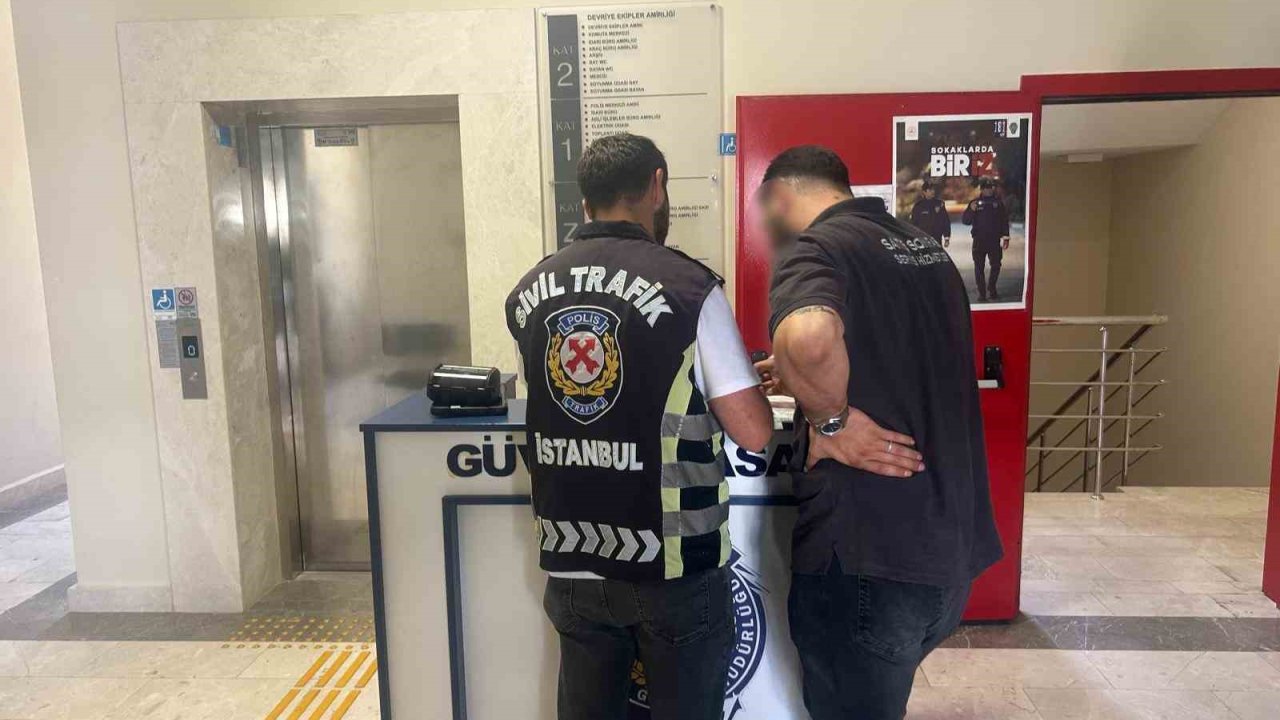 Ataşehir’de makas atan sürücüye "sanal devriye" den rekor ceza