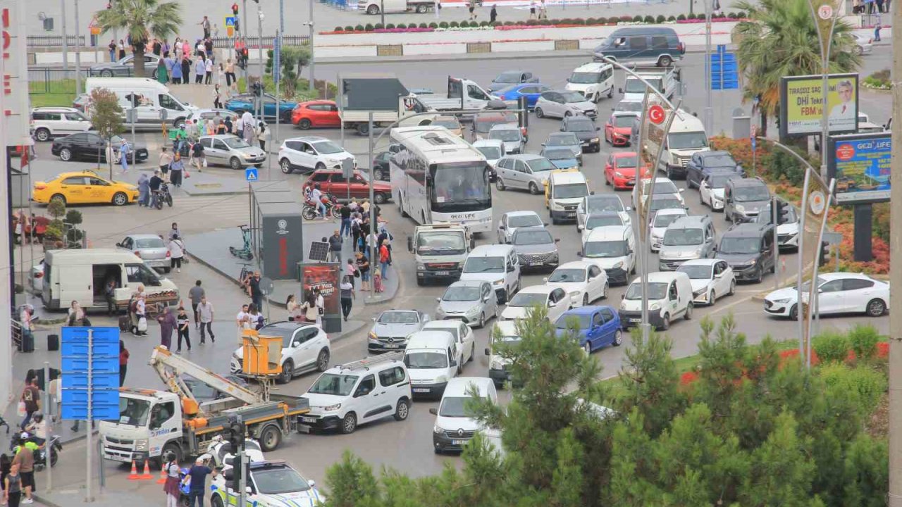 Samsun’un trafik yükü artıyor: 1 yılda 37 bin 641 araç artışı