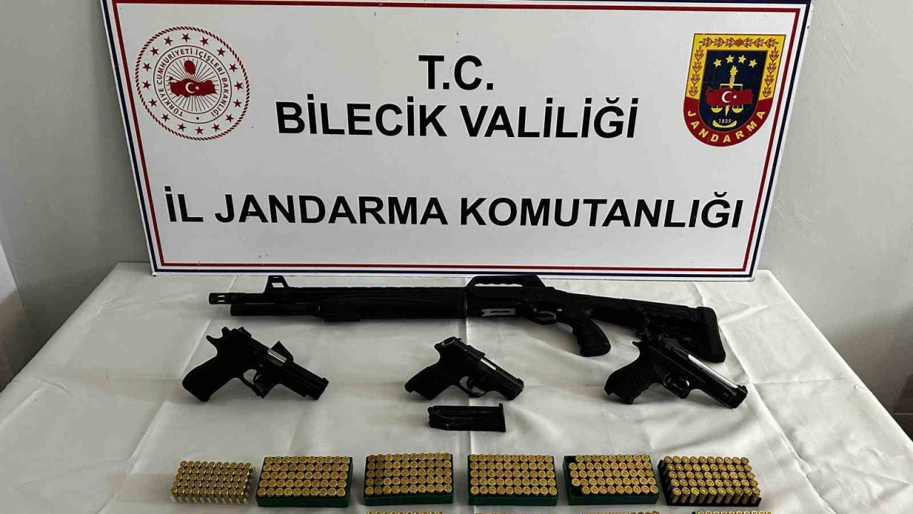 Evden cephanelik çıktı