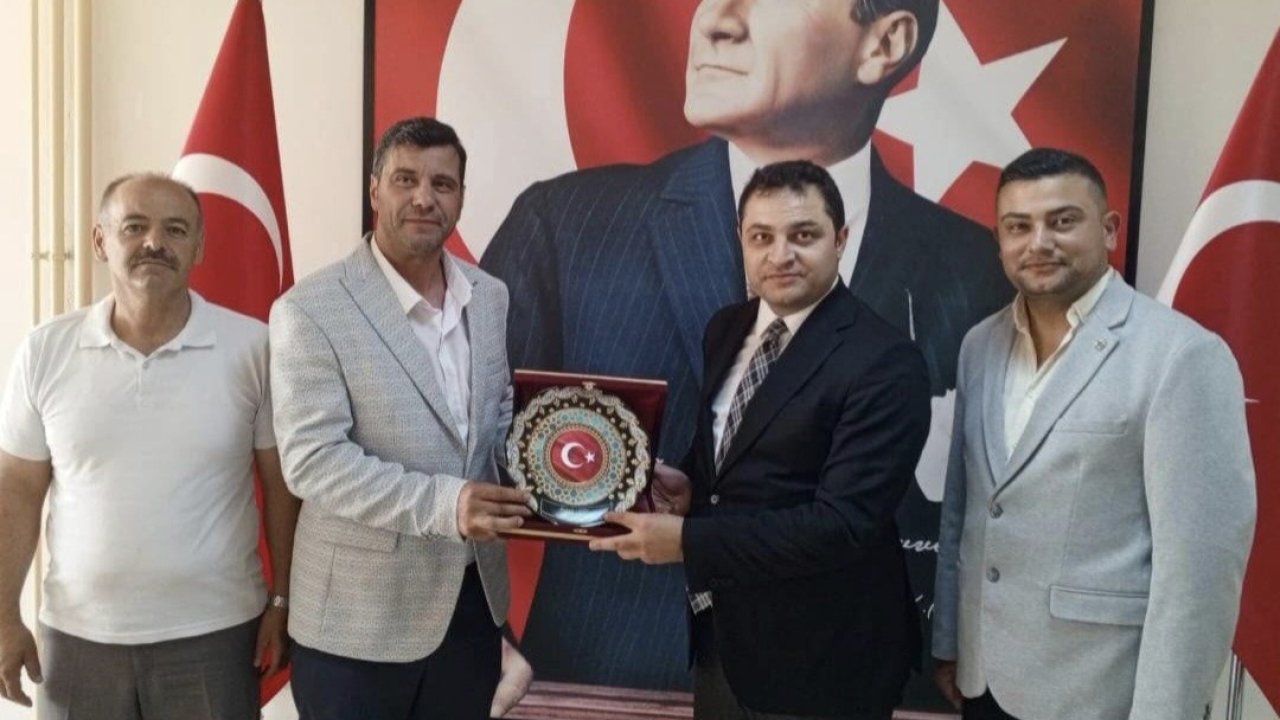 Sivrihisar esnaf odalarından Kaymakam Temel’e anlamlı ziyaret