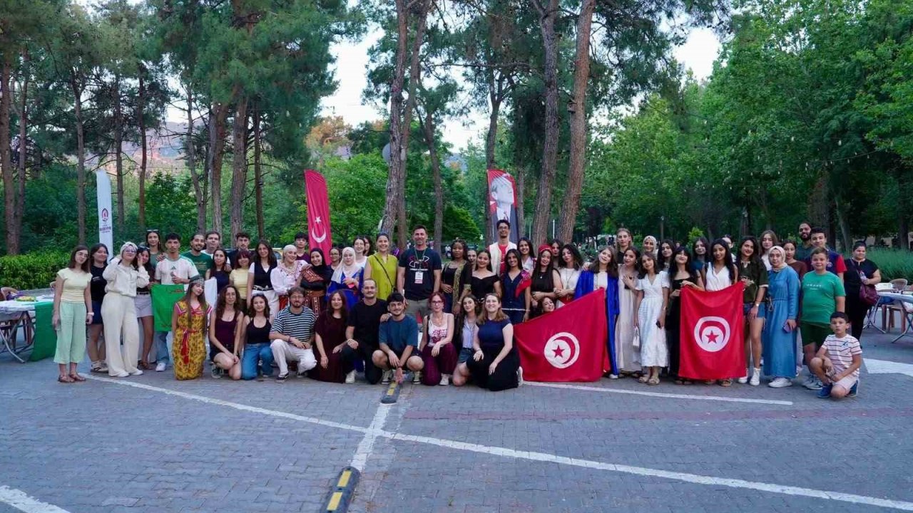 6 ülkenin gençleri Çamlık’ta buluştu