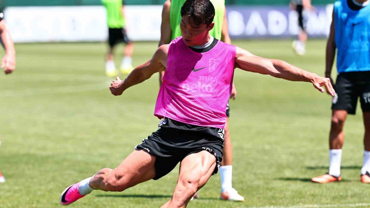 Beşiktaş’ta FC Midtjylland maçı hazırlıkları devam etti