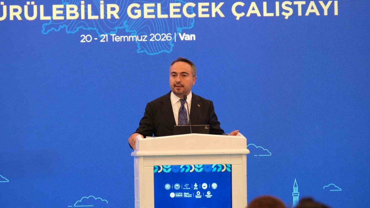 Bakan Yardımcısı Burak Demiralp: "Van Gölü’nde yılların biriktirdiği kirlilik yüküne neşter vurduk"