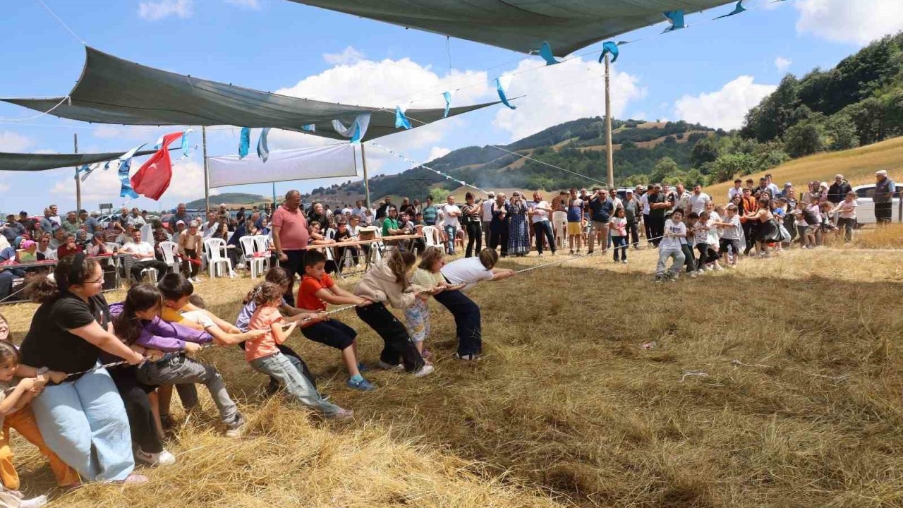 İğdir Boyu 2. Toyu Yayla Şenliği’nde gurbet ile sıla buluştu