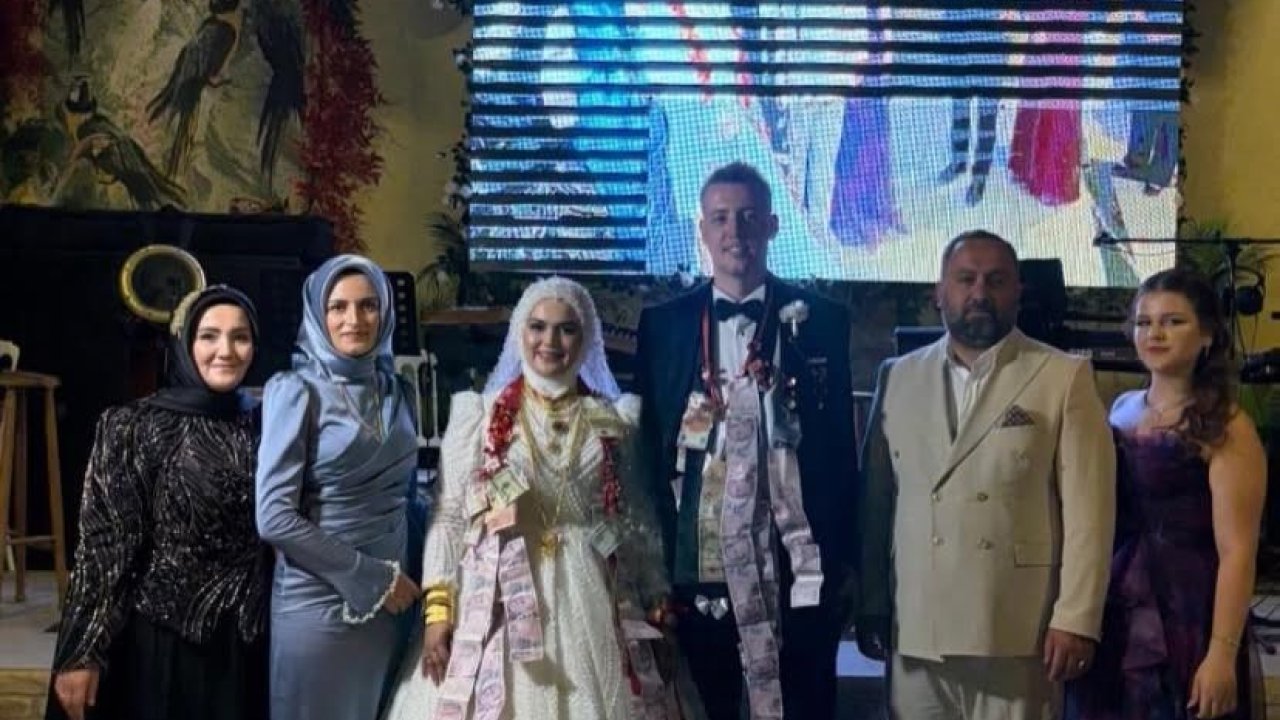 Burhaniye’de kadın muhtarın mutlu günü