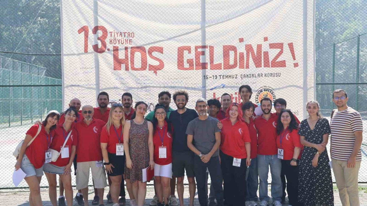 Tiyatroseverler, 13. Tiyatro Köyü’nde buluştu