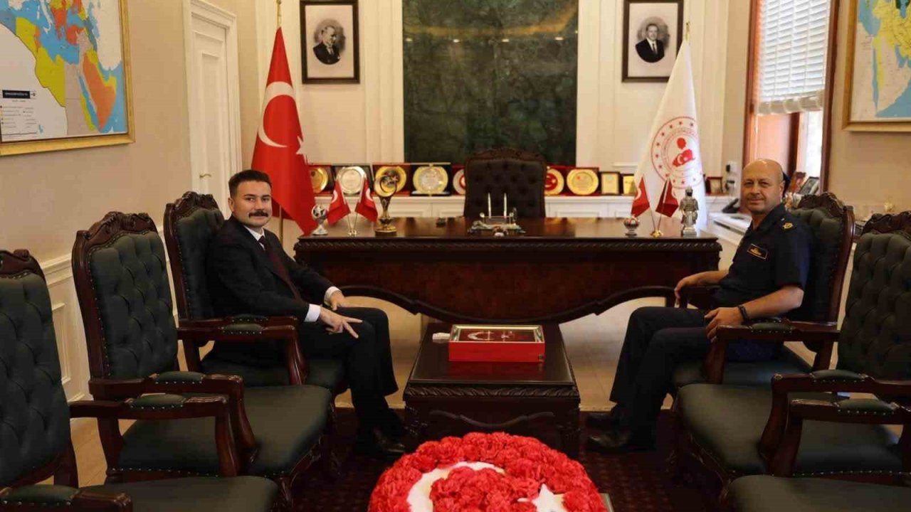 Boğaz ve Garnizon Komutanı Biçen ile Kaymakam Acar’dan Gökçeada değerlendirmesi