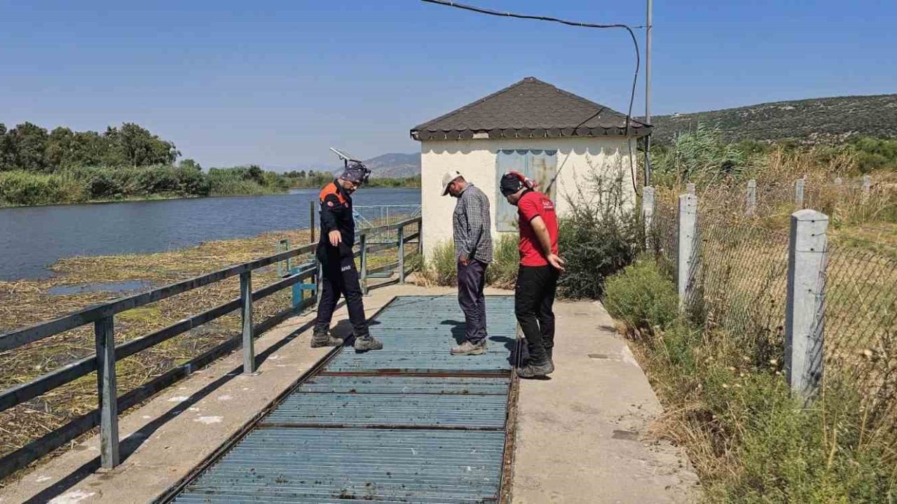 Menderes’te kaybolan Şahin için arama çalışmaları genişletildi