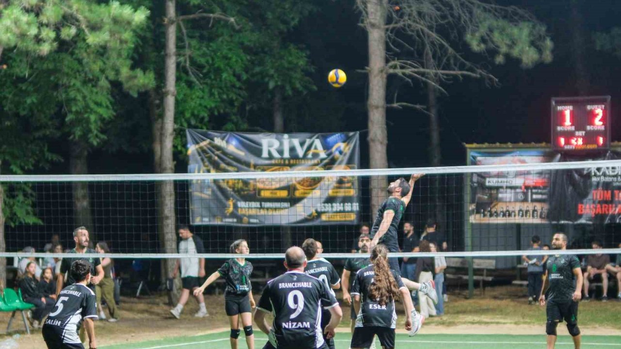 Türkiye’nin tek köy voleybol turnuvası başladı
