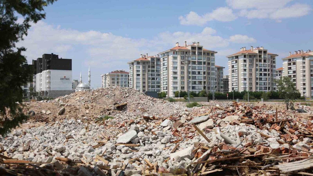 İmar ve 18 uygulamalarıyla Meram’da büyük dönüşüm