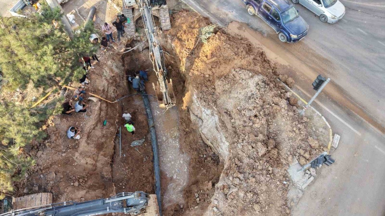 Mardin’de 14 mahallenin içme suyu hattı yenilendi