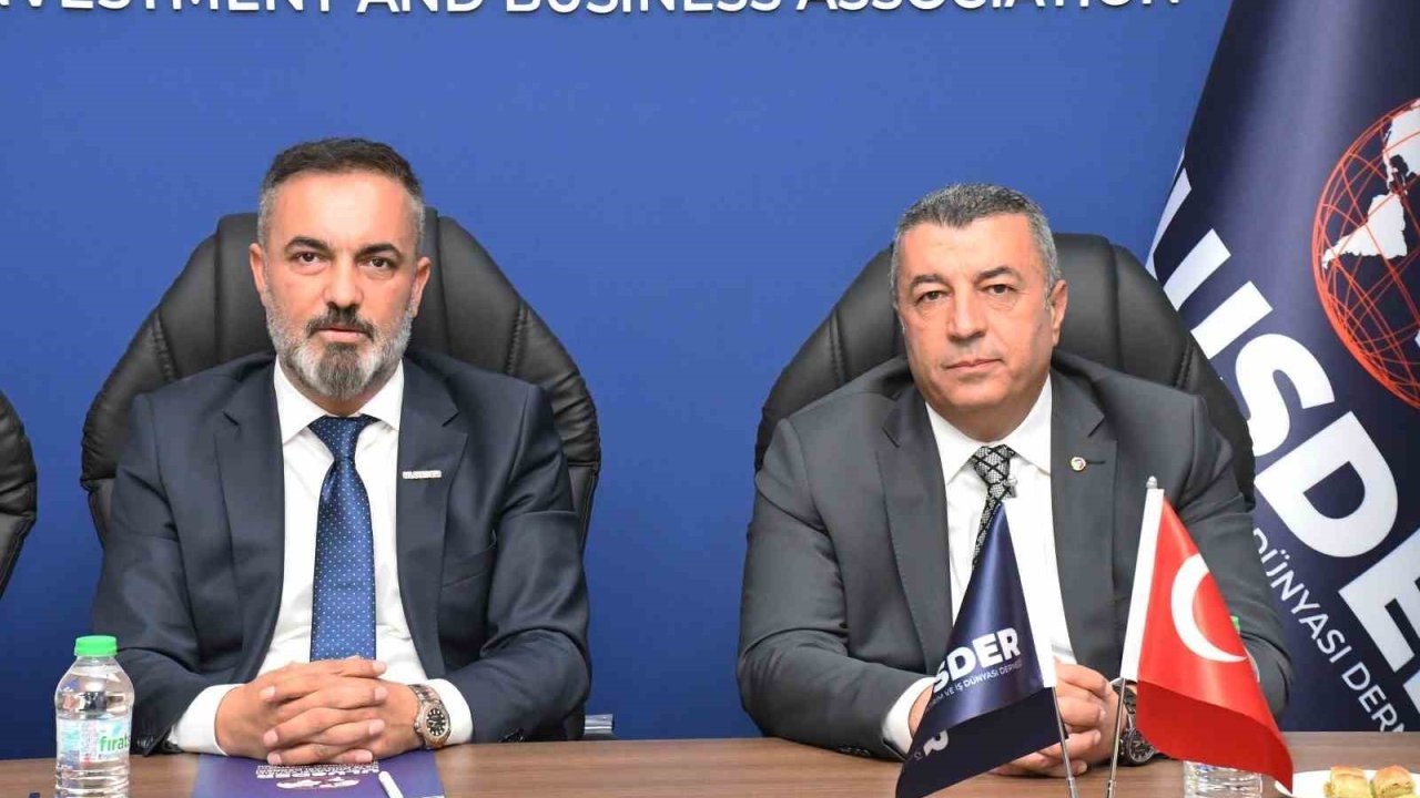 Özcan’dan Ulusder’e ziyaret