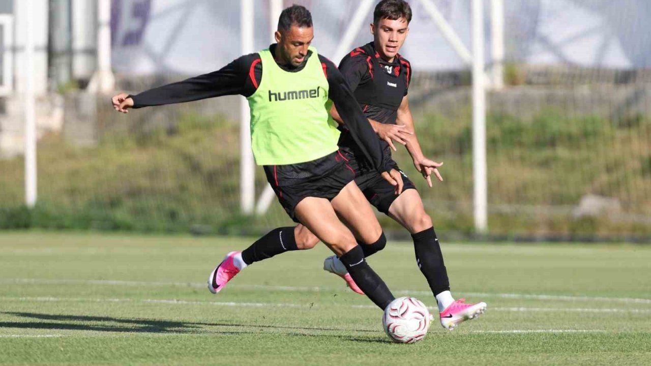 Sivasspor’da 2. etap kampı başladı