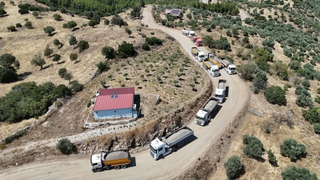 Yenipazar’da Mestanlar yolu genişliyor, asfalt çalışmaları sürüyor