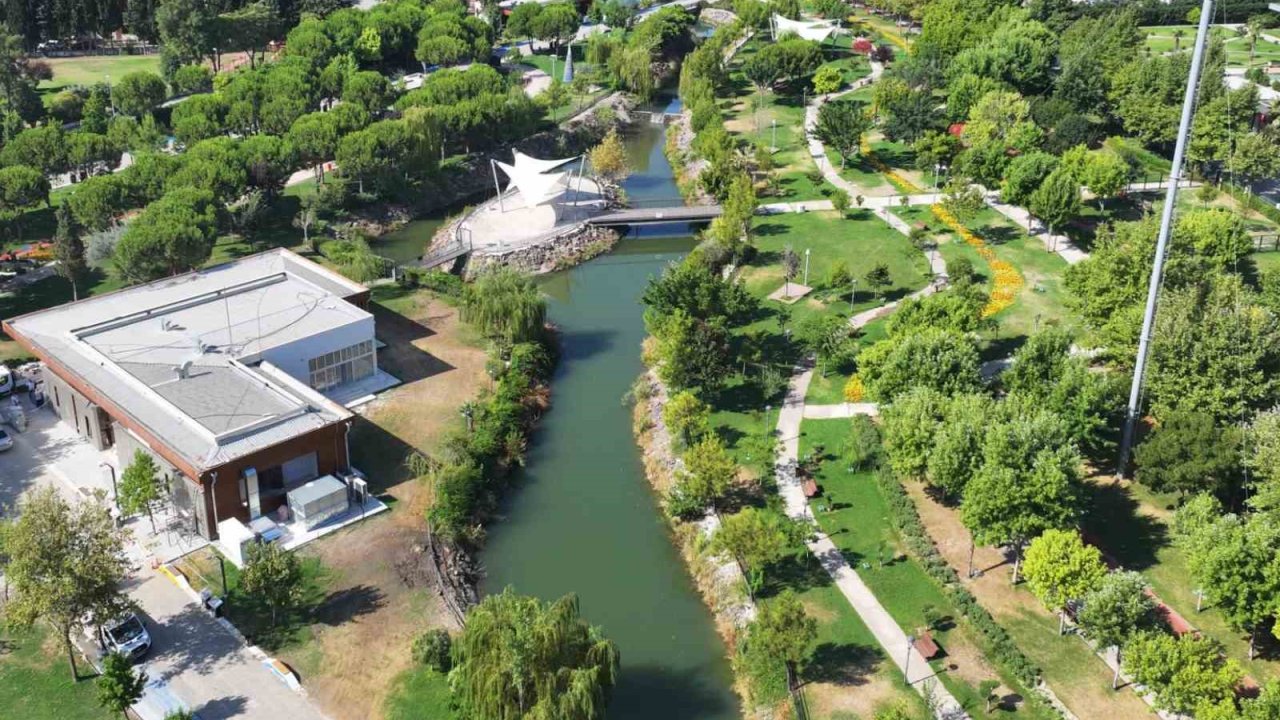 Kent Park’ta kötü koku tarihe karışıyor