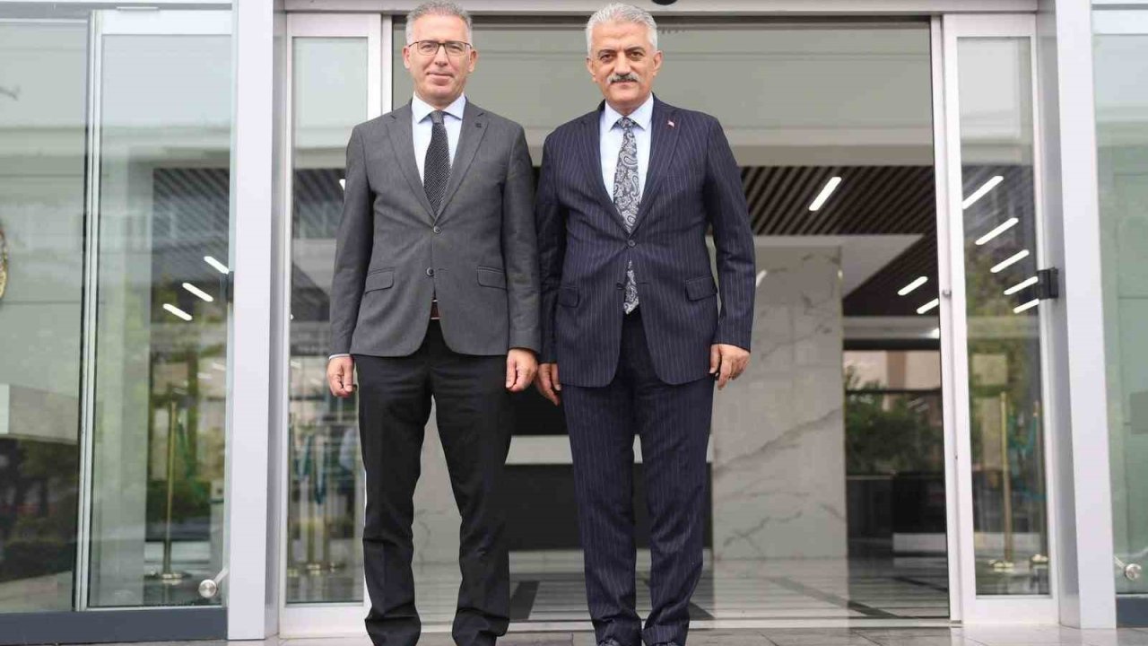 Vali Makas’tan Başsavcı Ünalan’a hayırlı olsun ziyaretinde bulundu