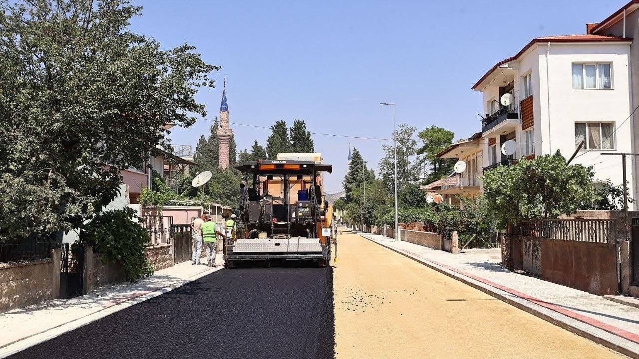 Denizli Büyükşehirden Çivril’e konforlu ve güvenli ulaşım yatırımı