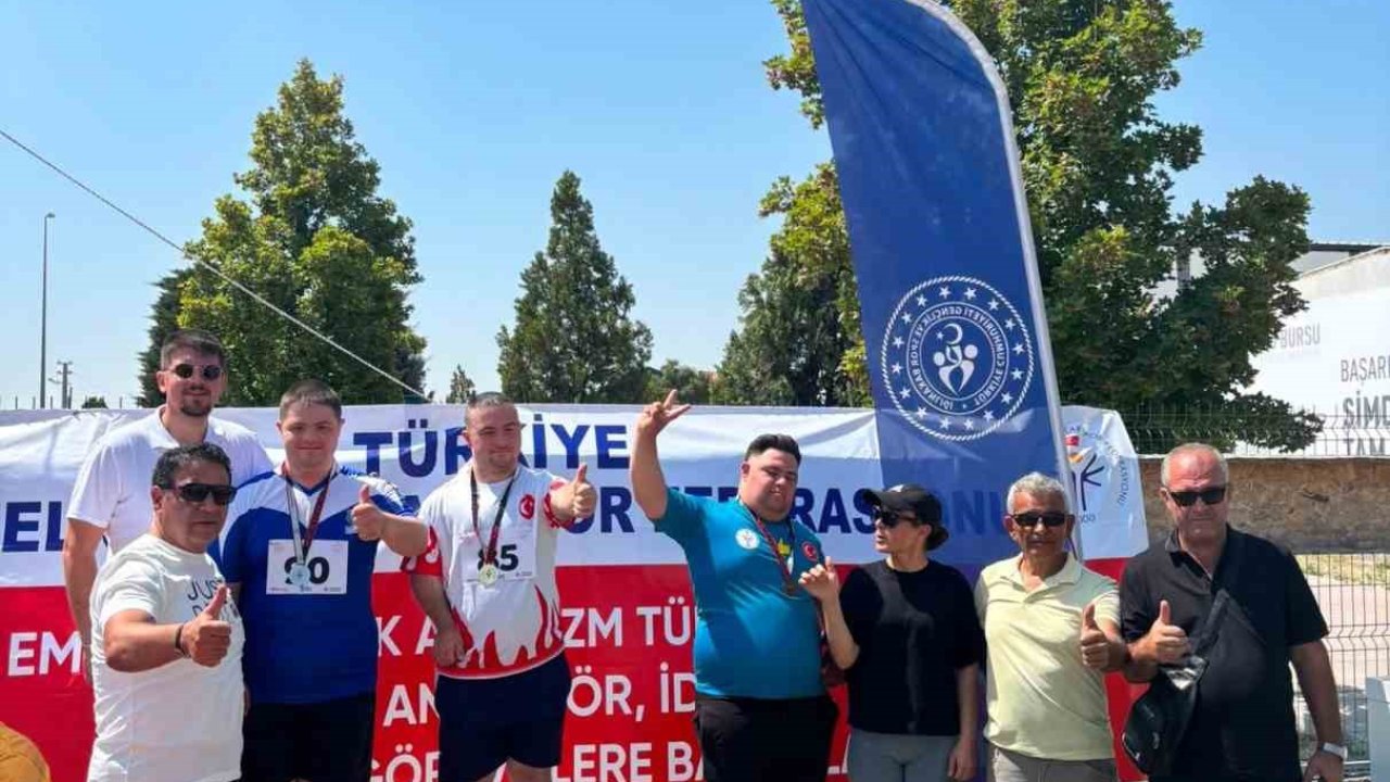 Bandırmalı sporcu Mehmet Talat Uçar, Türkiye ikincisi oldu