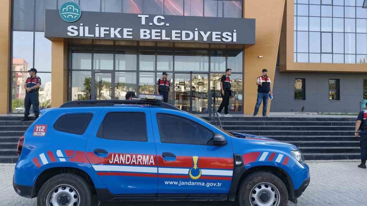 Silifke Belediyesi’ne yönelik soruşturmada tutuklu sayısı 11’e yükseldi
