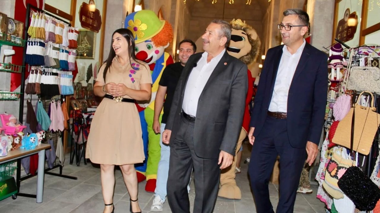 Başkan Bozkurt, Yusuf Paşa Bedesteni esnafıyla bir araya geldi