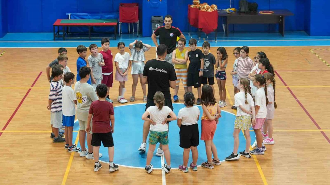 Maltepe Belediyesi Yaz Spor Kursları’yla sporda fırsat eşitliğini destekliyor
