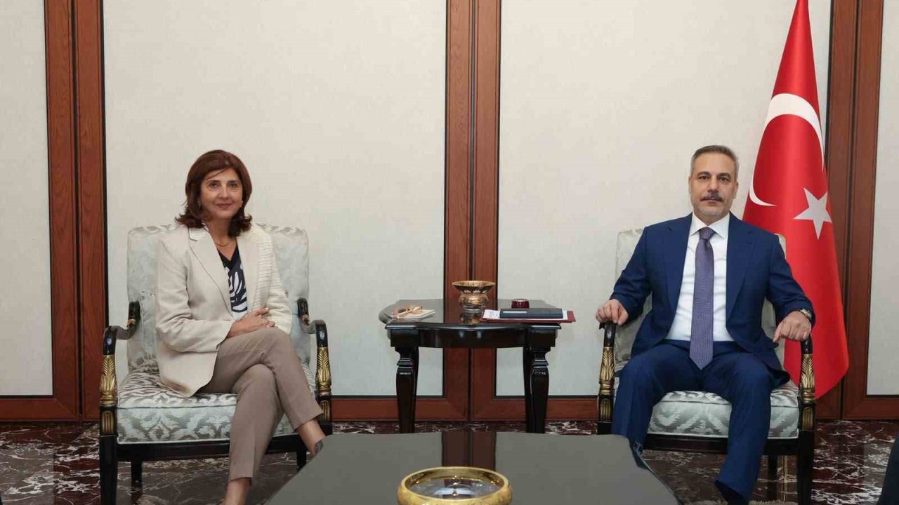 Bakan Fidan, BM Genel Sekreteri’nin Kıbrıs Konusunda Şahsi Temsilcisi Cuellar’ı kabul etti