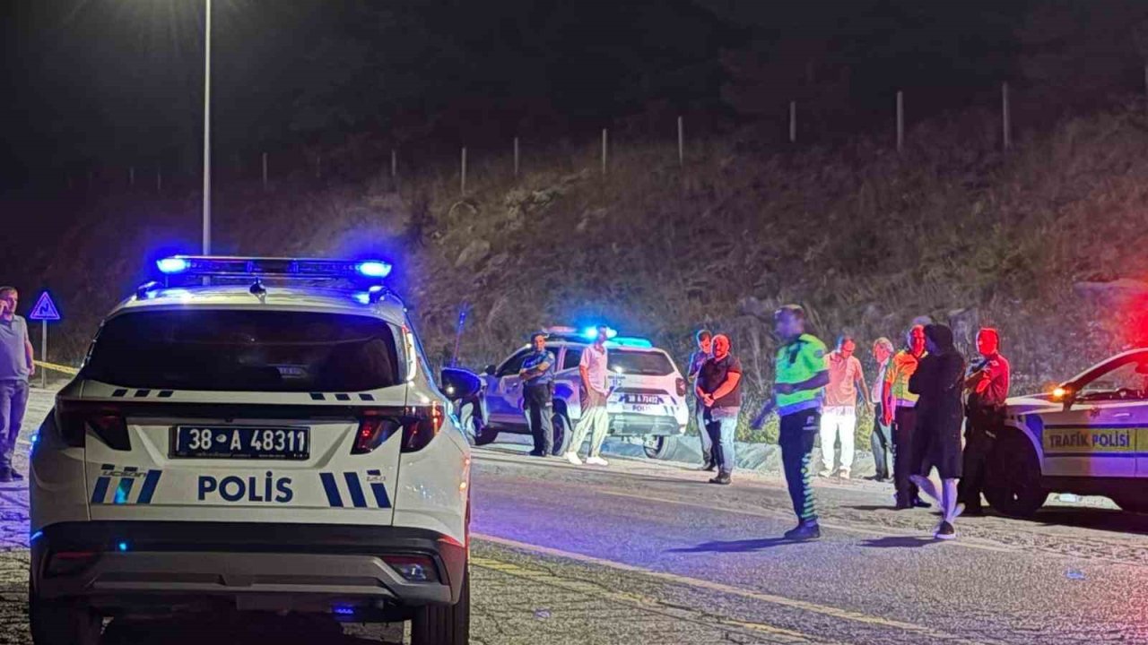 Erciyes’ten bisikletle indiği sırada bisikletten düşen Melikgazi Belediyesi Özel Kalem Müdürü hayatını kaybetti