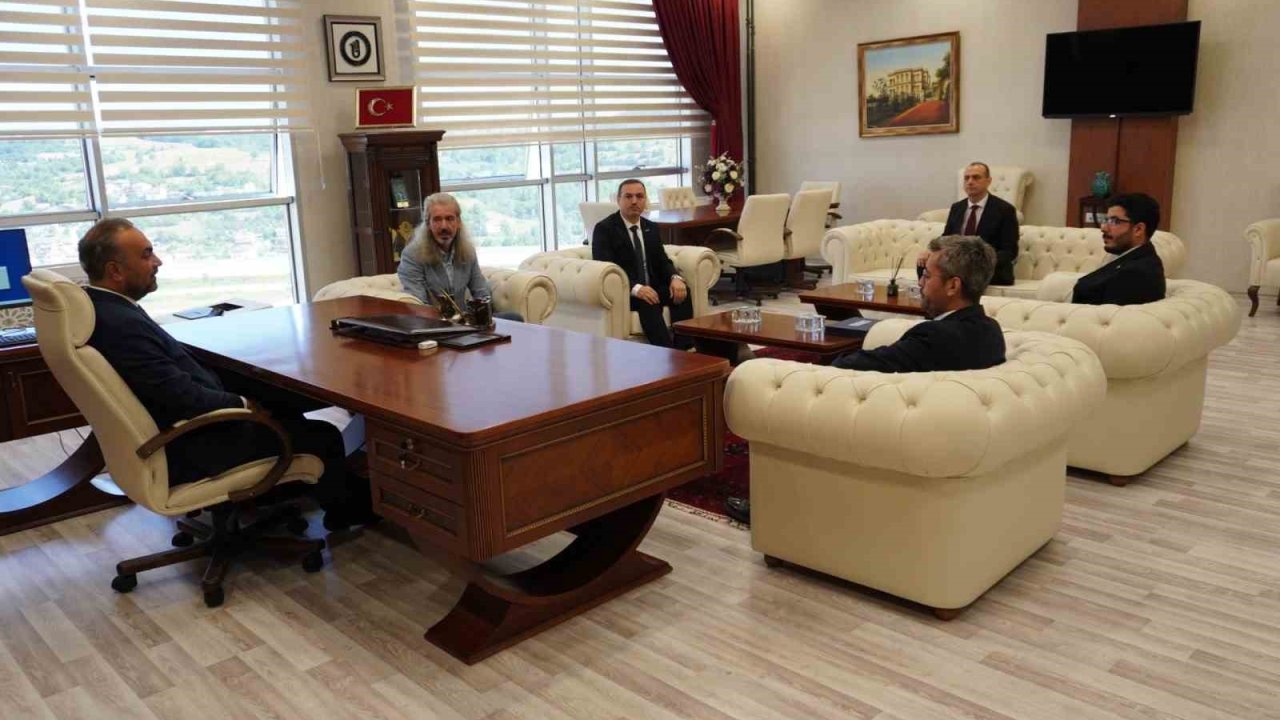 BARÜ’nün mühendislik programları akreditasyon başarılarını 5 yıla tamamladı