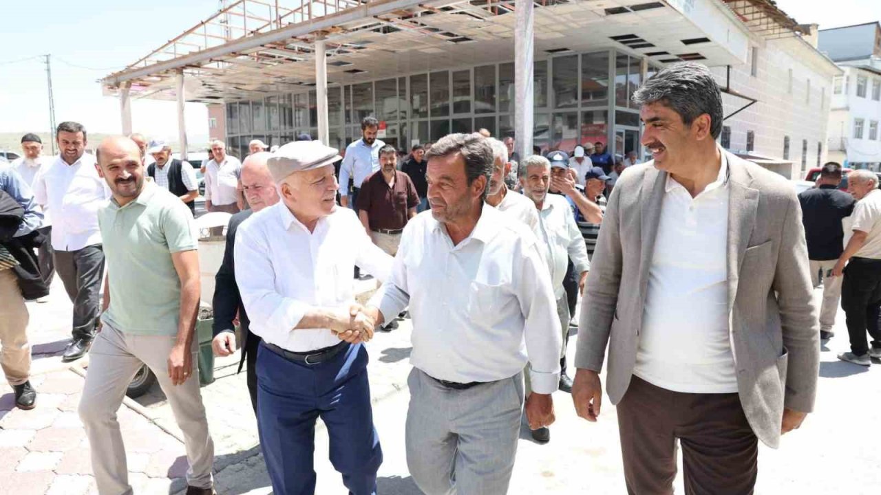 Aşkale’de kentsel dönüşüm tam gaz: Başkan Sekmen sahadaki çalışmaları denetledi