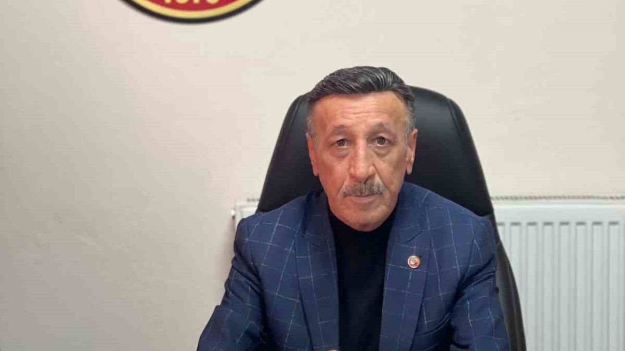 Emekliler intibak yasası istiyor