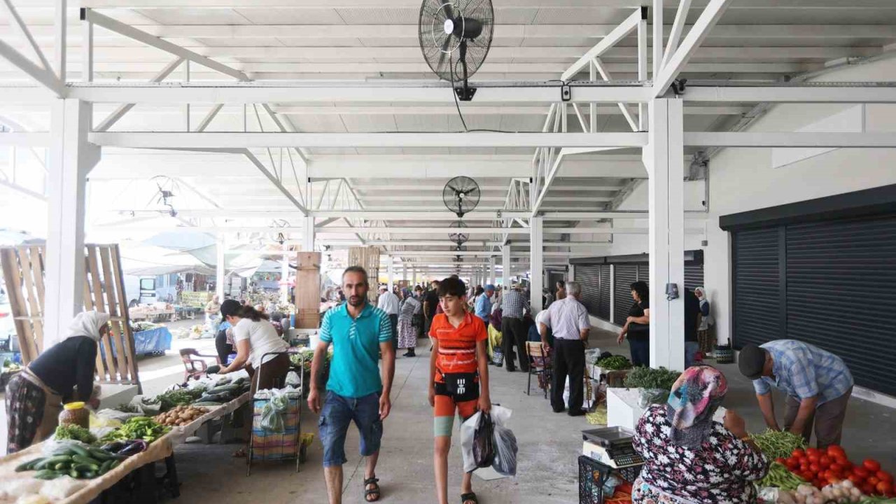 Yenilenen Yatağan pazaryerinden halk da, esnaf da memnun