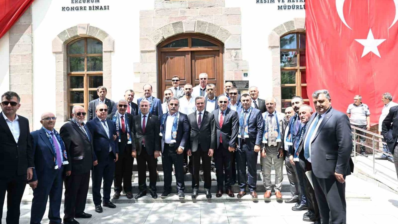 İzmir’deki Erzurumlular memleket ziyareti ile hasret giderdi