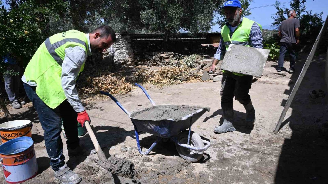 Ümmü teyzenin yardımına Aydın Büyükşehir koştu