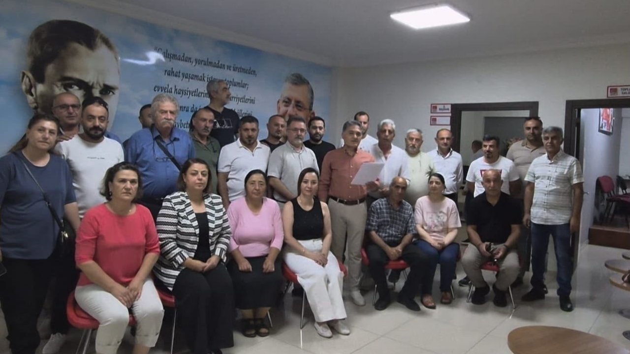 CHP Erzincan teşkilatında toplu istifa