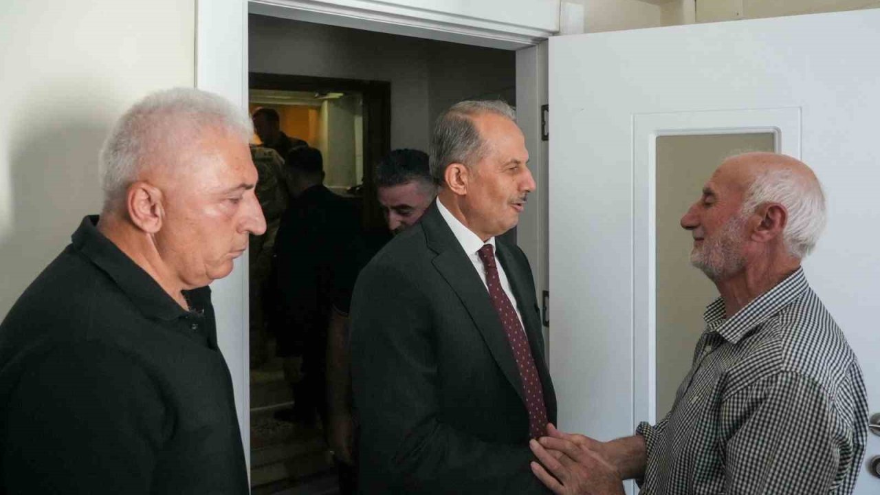 Vali Taşyapan’dan Yüksel Işık’ın kayınpederine taziye ziyareti