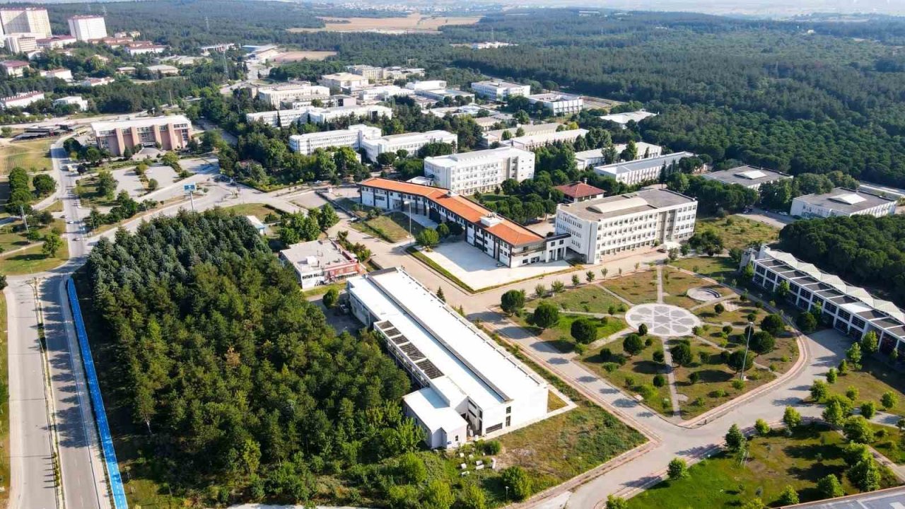 BUÜ, Türkiye’nin en iyi 18 üniversitesi arasında yer aldı