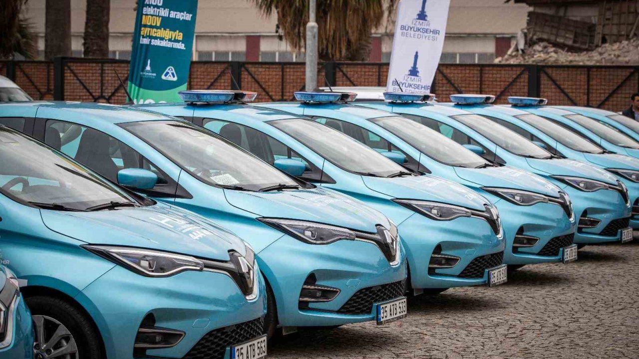 İzmir’in elektrikli araç filosuyla 25 milyon lira tasarruf