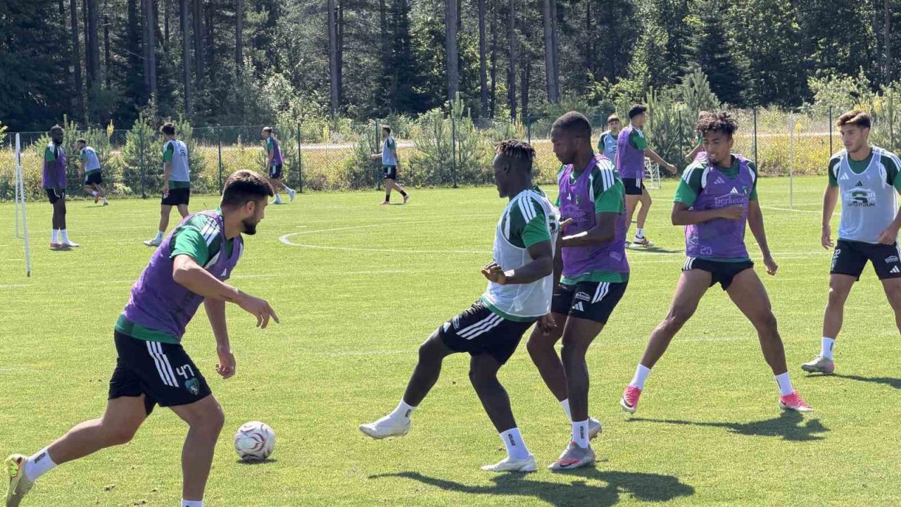 Kocaelispor, Topuk Yaylası’nda yeni sezon hazırlıklarını sürdürüyor