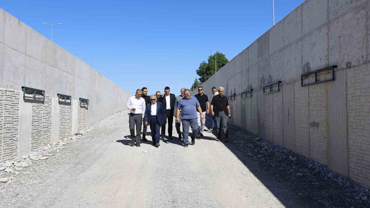 Başkan Büyükkılıç, DSİ-Yeni Sanayi Katlı Kavşağı Projesi’nde incelemelerde bulundu