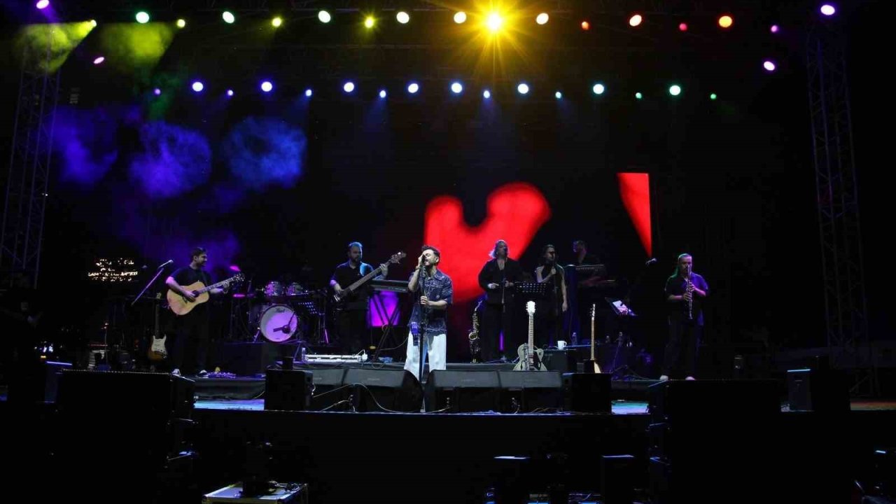 Başkan Aşgın: "10 binlerce vatandaşımız festival coşkusunu yaşadı"