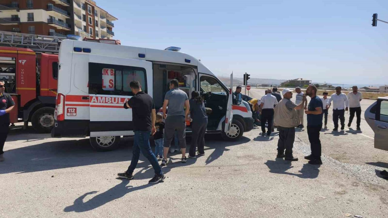 Van’da trafik kazası: 6 yaralı