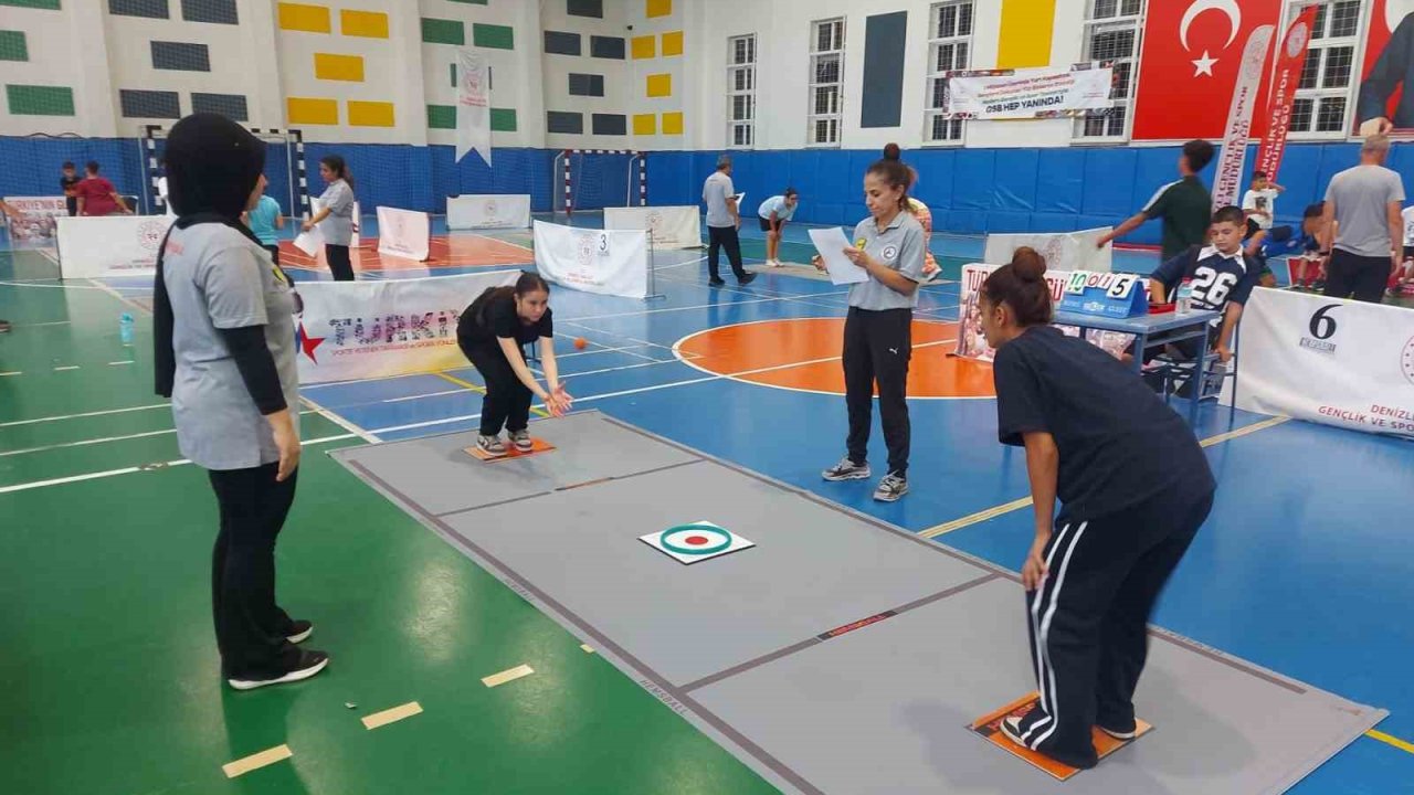 15 Temmuz Hemsball Turnuvasında 65 sporcu madalya için yarıştı