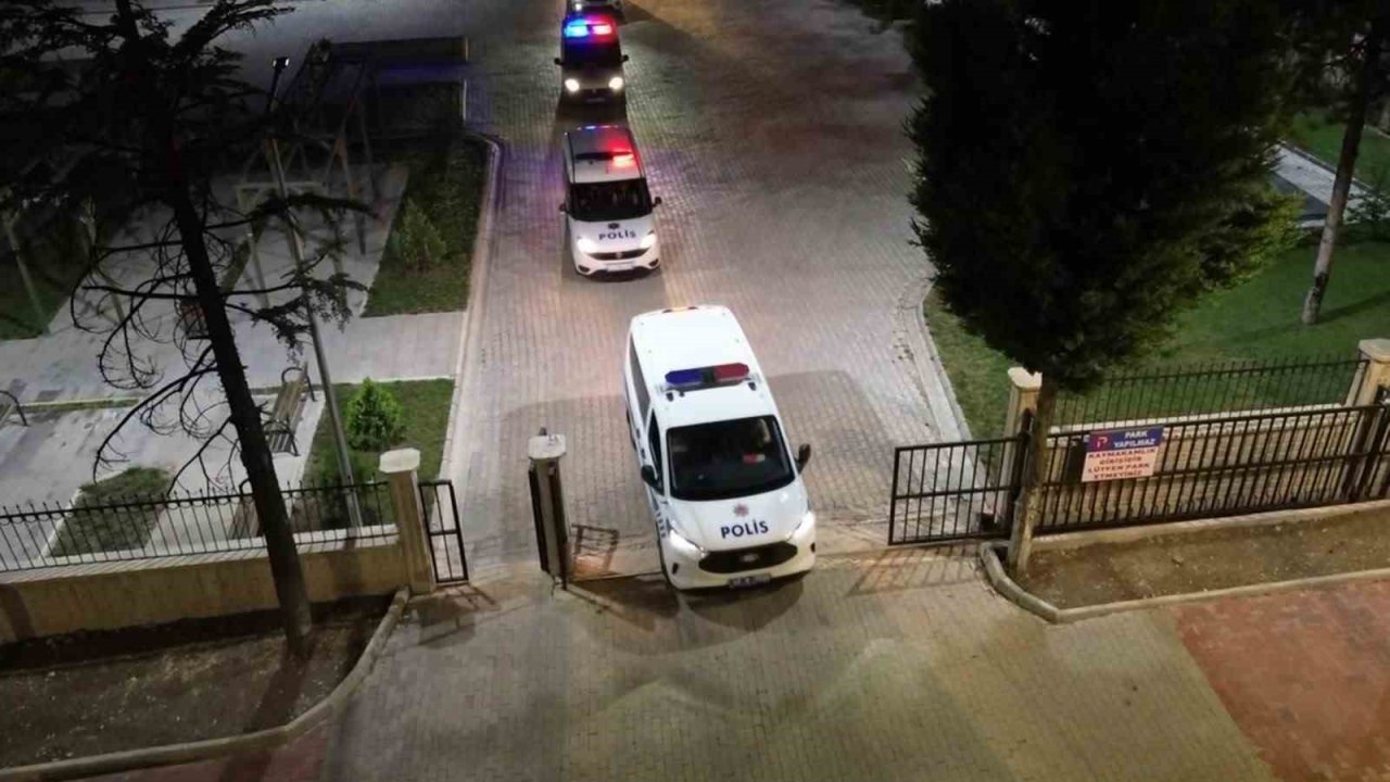 Kütahya merkezli uyuşturucu operasyonu: 24 gözaltı