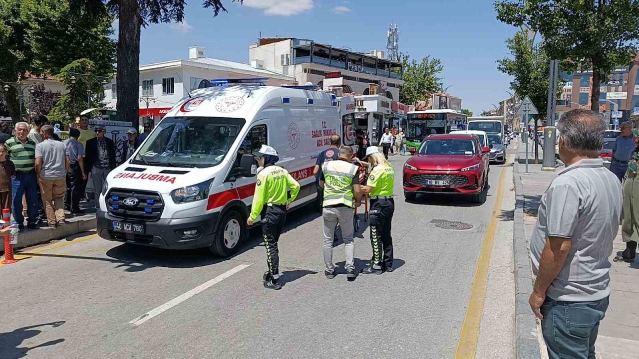 Kırşehir’de otomobilin çarptığı yaya yaralandı