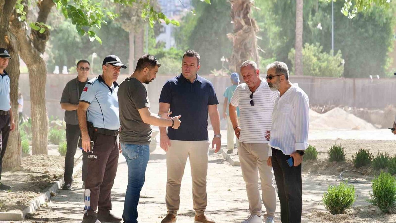 Kuşadası’nın yeni cazibe merkezi kent meydanında sona gelindi