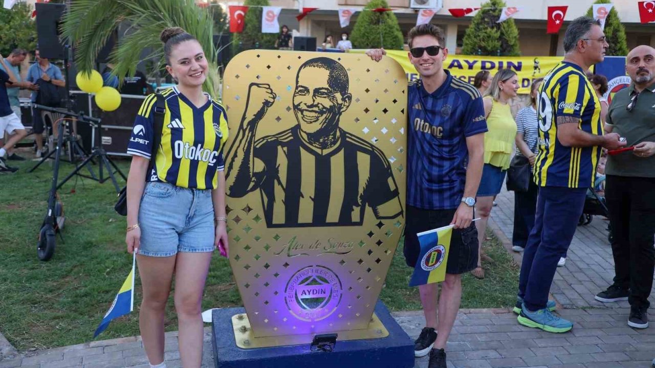 Efeler’de Fenerbahçeliler Parkı açıldı